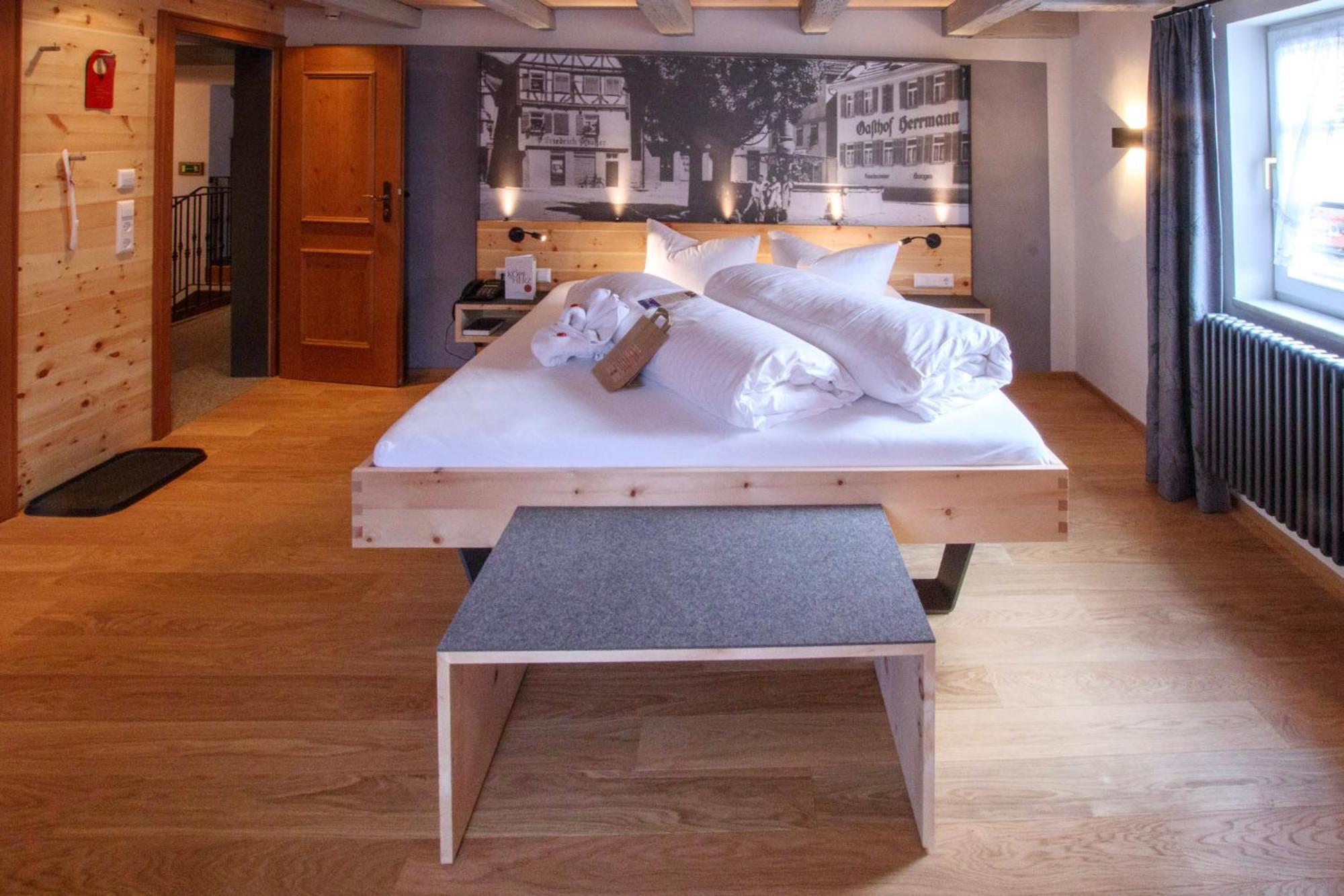 Hotel Herrmann Münsingen Екстериор снимка