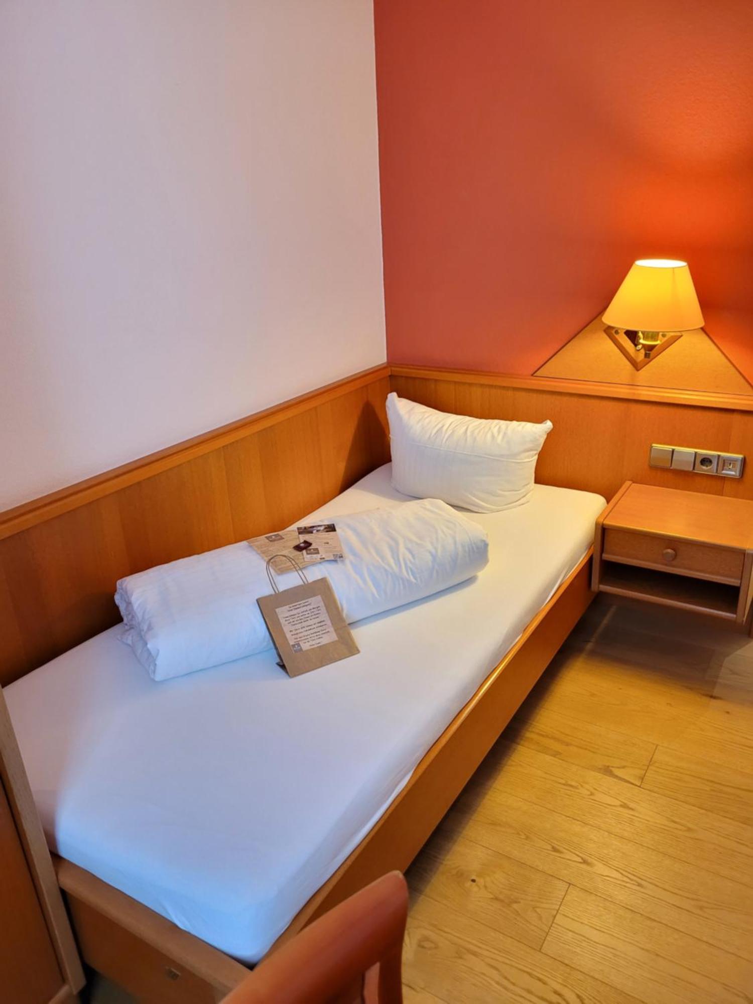 Hotel Herrmann Münsingen Екстериор снимка
