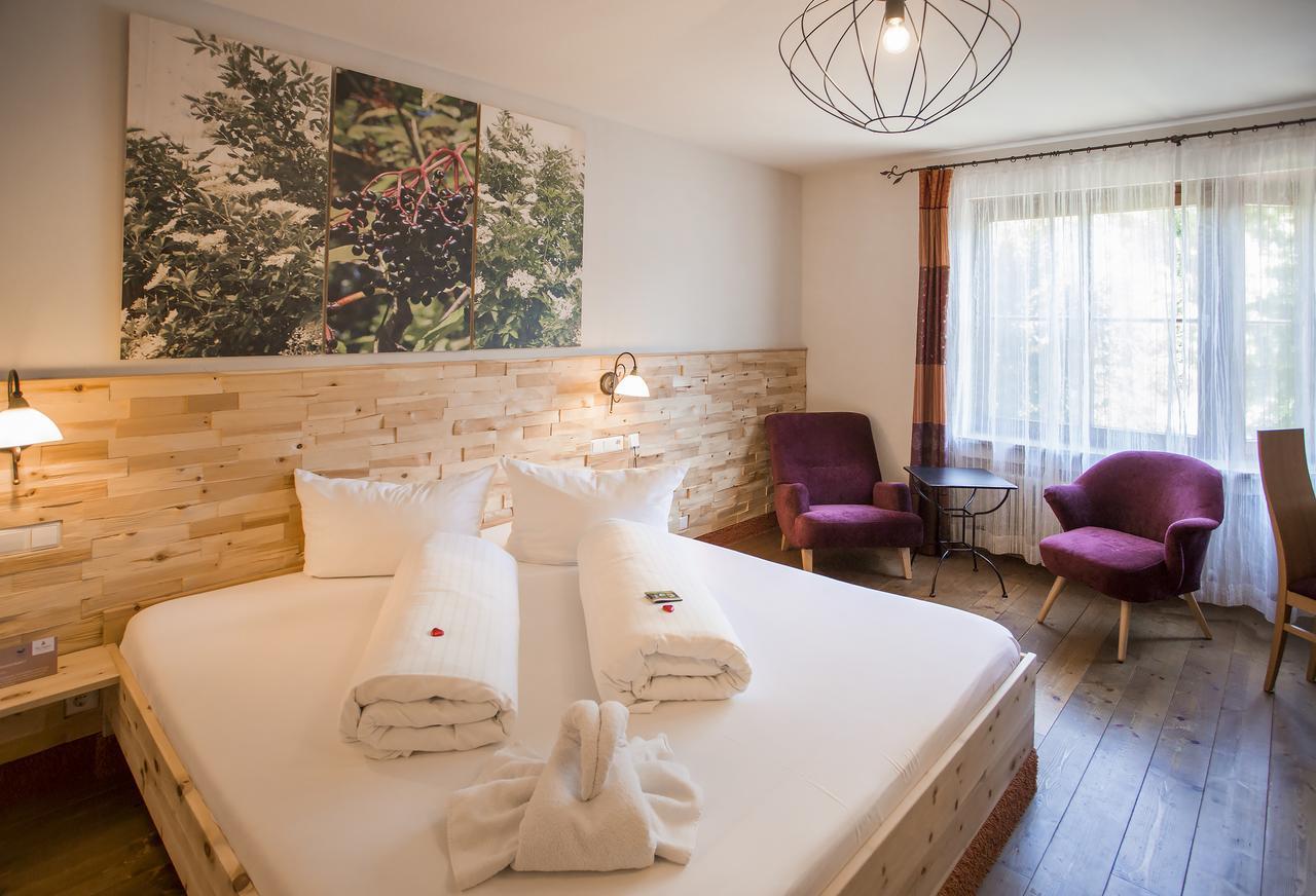 Hotel Herrmann Münsingen Екстериор снимка